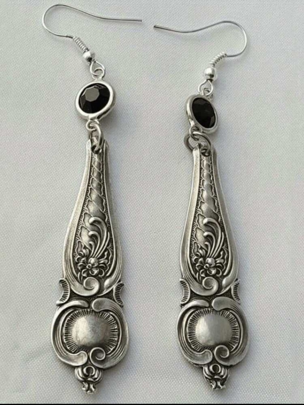 Vintage-Style Silver Floral Drop Earrings with Black Stone